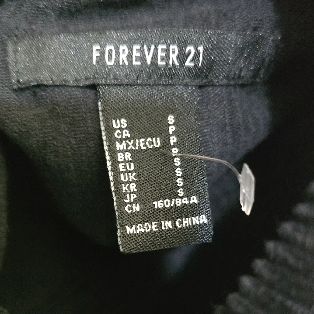 Forever 21 Black Ribbed Corduroy Crop Jacket Button Up Women's Size Small Black7